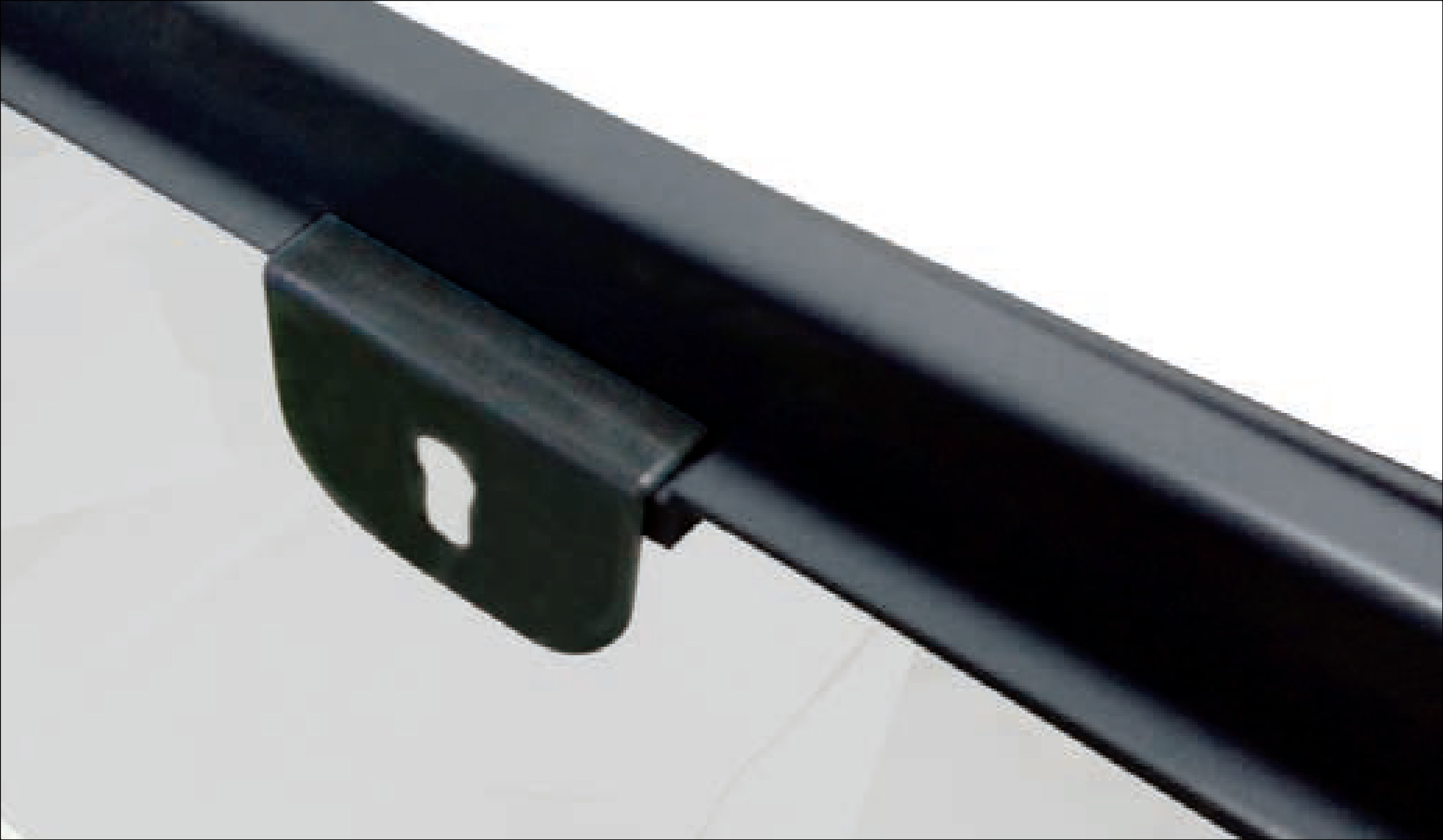 ヒュドラ3133Sはライトステーが付いています。