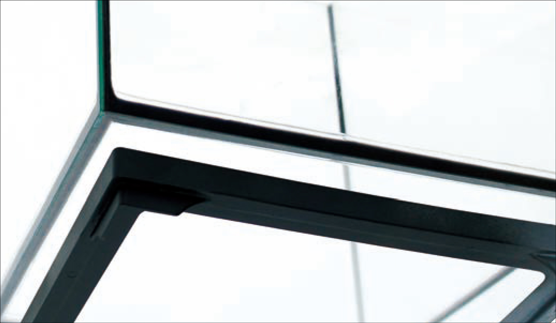 ヒュドラ3144Sは下部フレームがはずれます