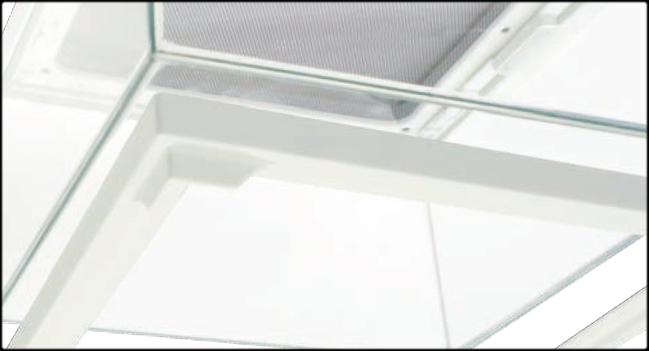 ヒュドラ3133Sホワイトは下部フレームがはずれます。